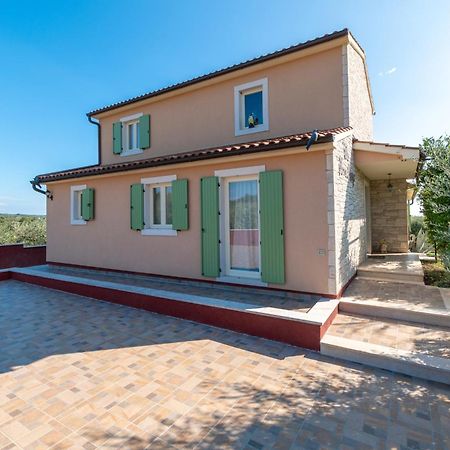 Villa Nona Marija Sveti Lovreč Pazenatički Buitenkant foto