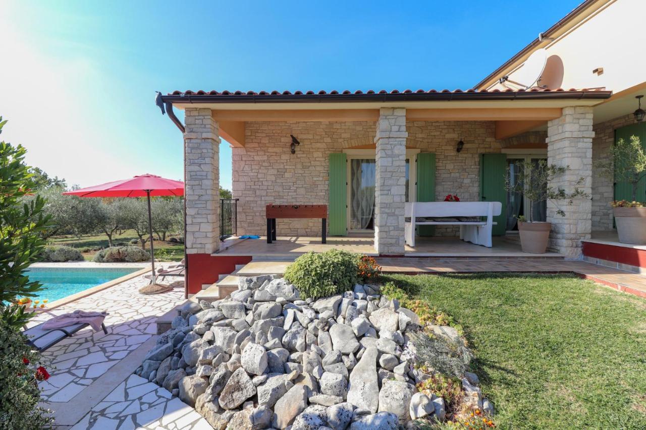 Villa Nona Marija Sveti Lovreč Pazenatički Buitenkant foto