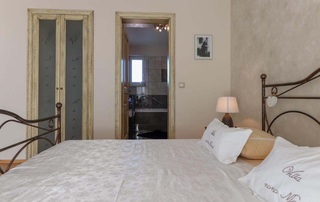 Villa Nona Marija Sveti Lovreč Pazenatički Buitenkant foto
