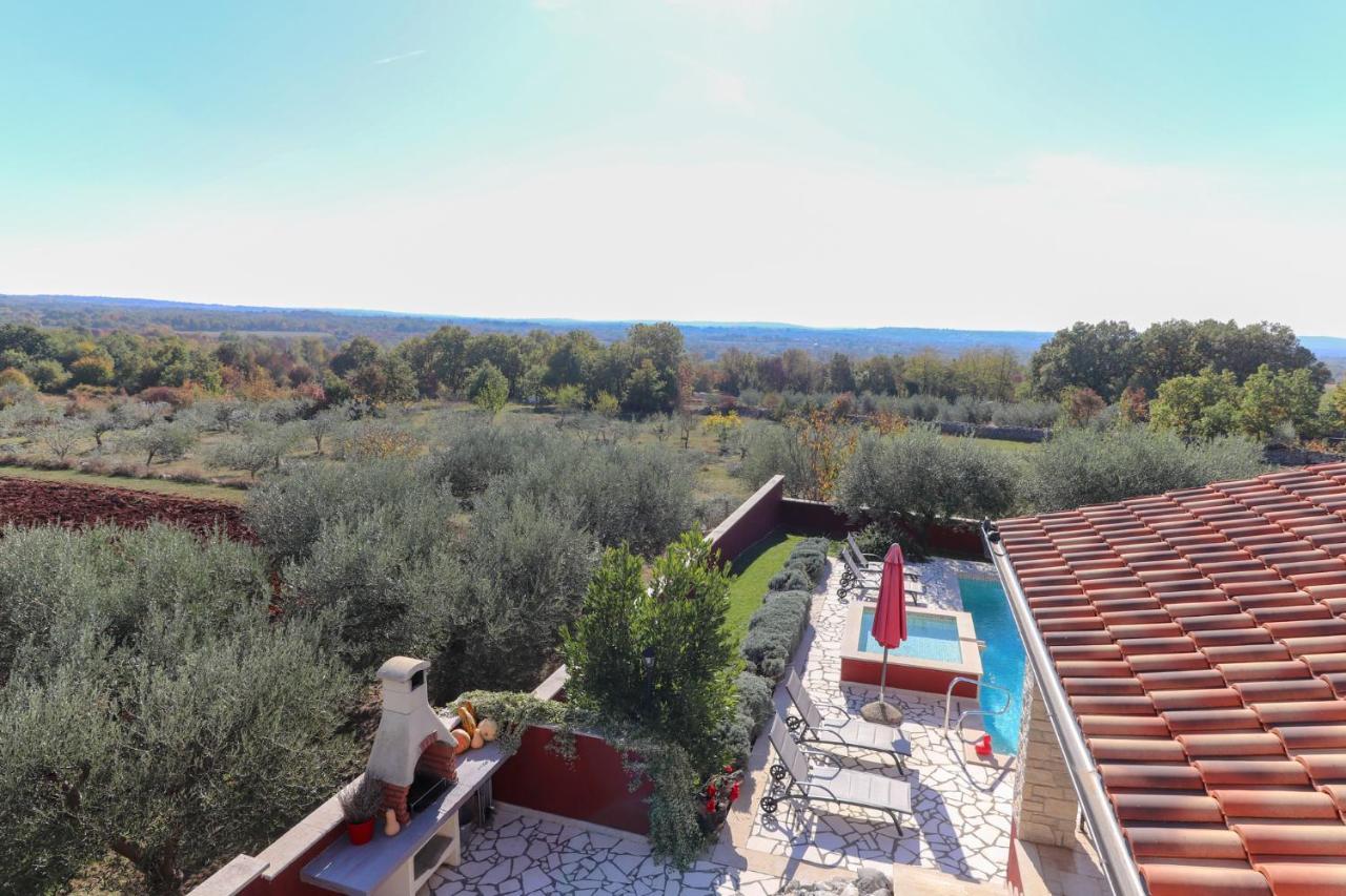 Villa Nona Marija Sveti Lovreč Pazenatički Buitenkant foto