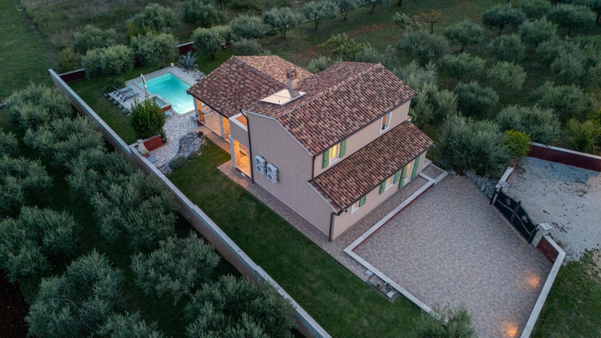 Villa Nona Marija Sveti Lovreč Pazenatički Buitenkant foto